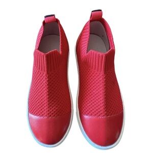 NEW Venettini Archer Sneakers